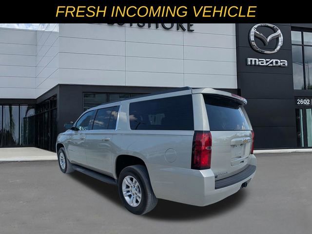 Used 2016 Chevrolet Suburban LS RWD image 5