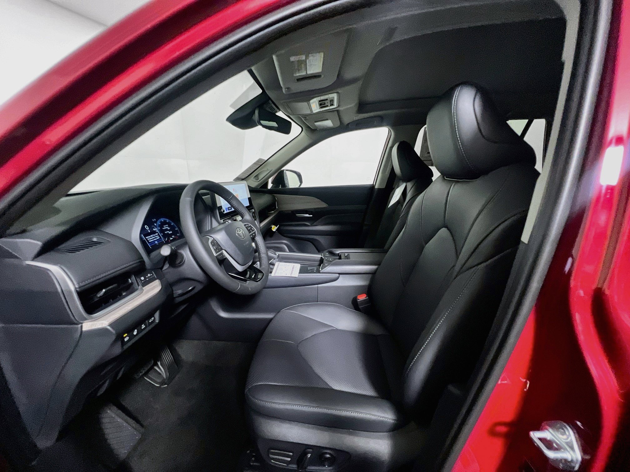 New 2026 Toyota Grand Highlander AWD Hybrid image 14