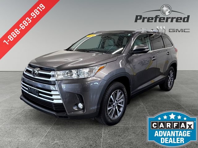 Used 2019 Toyota Highlander XLE AWD/4WD image 11