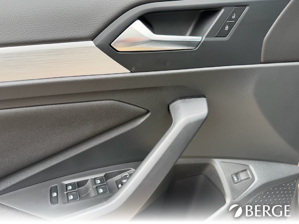 New 2027 Volkswagen Jetta S FWD image 22