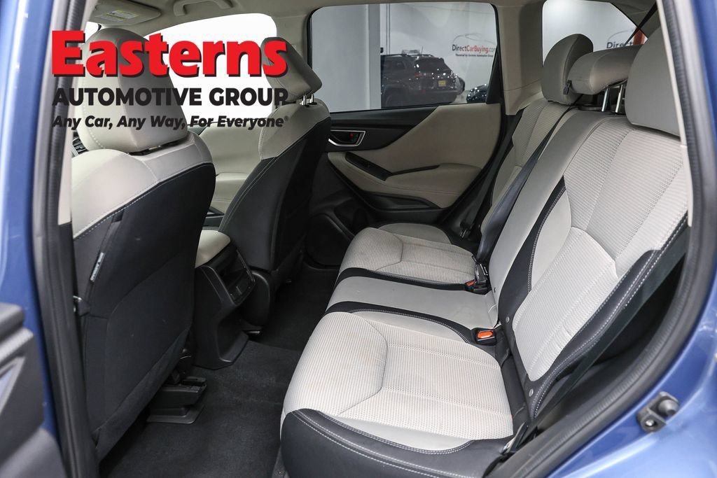 Used 2022 Subaru Forester AWD/4WD image 21