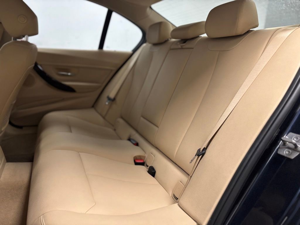 Used 2015 BMW 328d Sedan RWD image 14