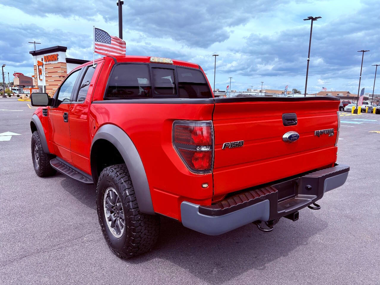 Used 2010 Ford F150 Raptor image 4