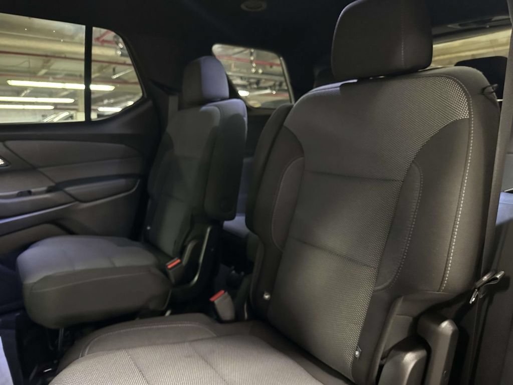 Certified 2023 Chevrolet Traverse LT AWD/4WD image 17