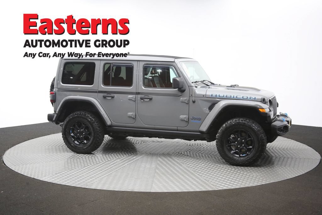 Used 2022 Jeep Wrangler Unlimited Rubicon 4xe w/ Cold Weather Group AWD/4WD image 48