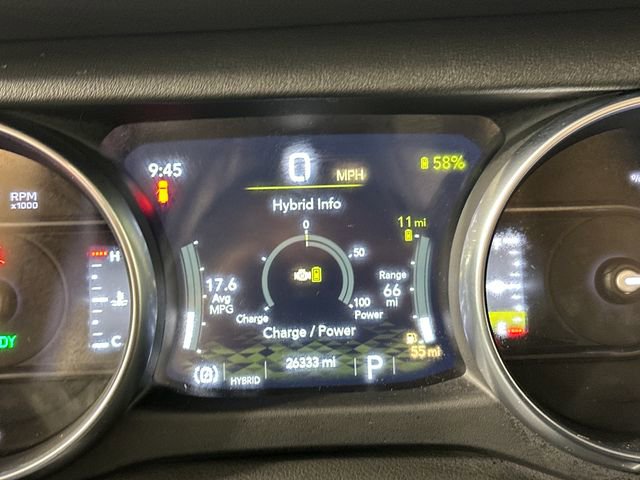 Used 2023 Jeep Wrangler Unlimited Sahara w/ Cold Weather Group AWD/4WD image 18