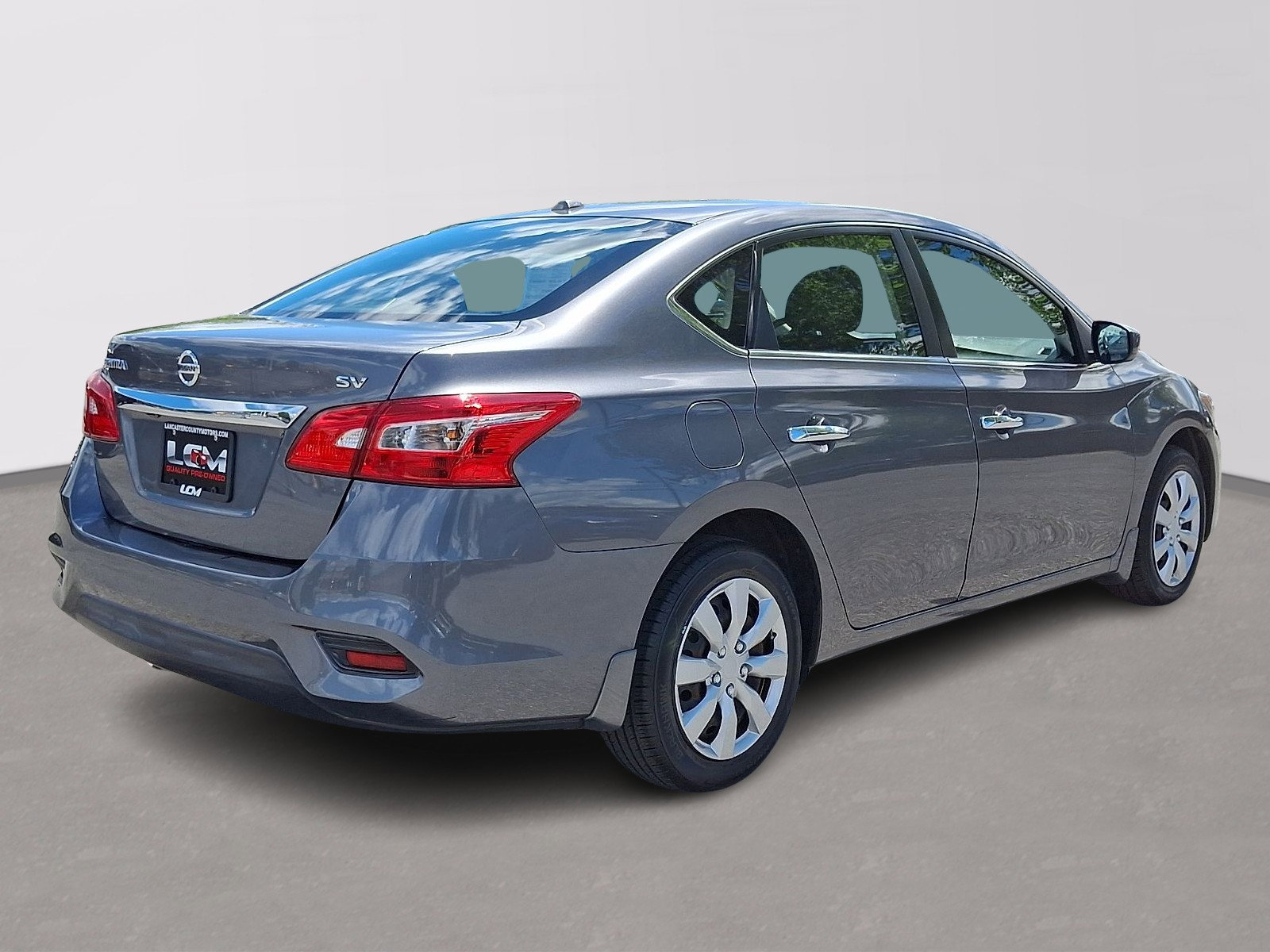 Used 2016 Nissan Sentra SV w/ Driver's Assist Package FWD image 5