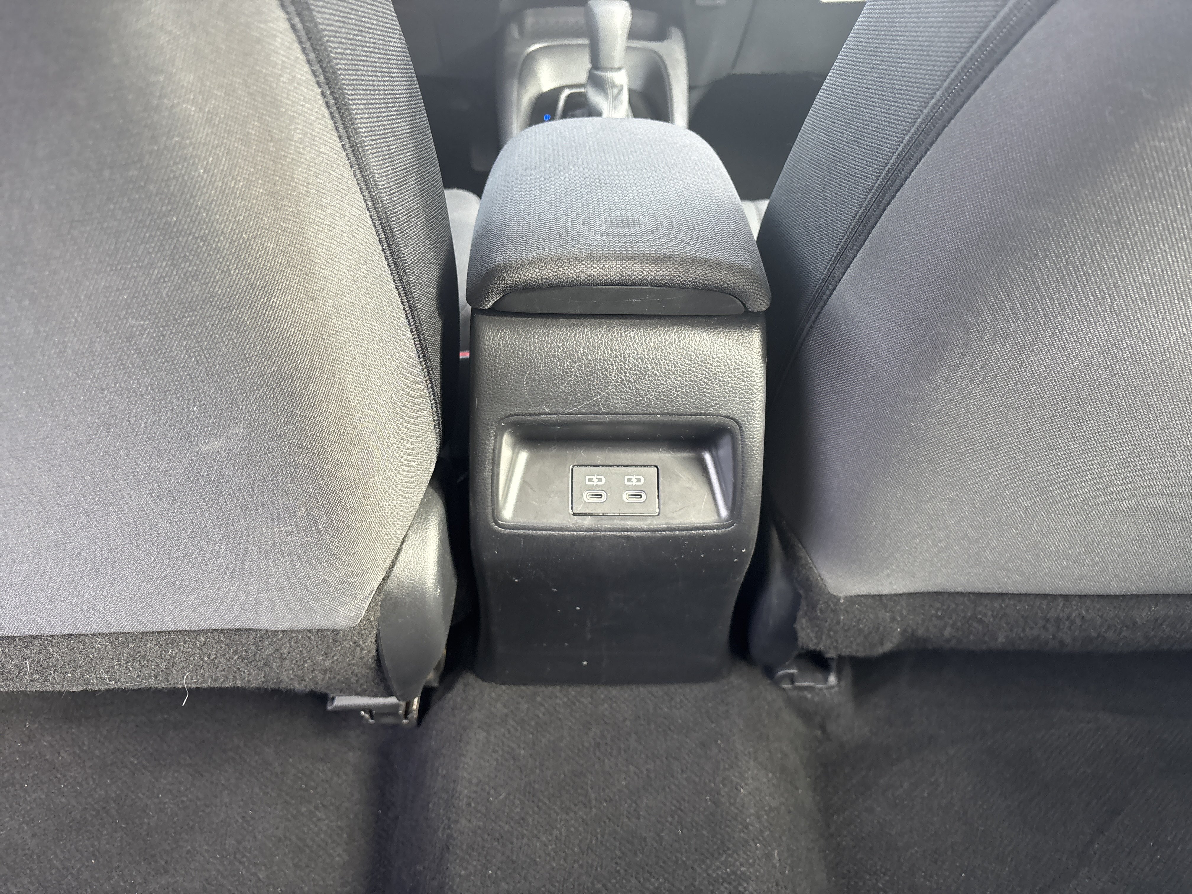 Used 2025 Toyota Corolla LE FWD image 17