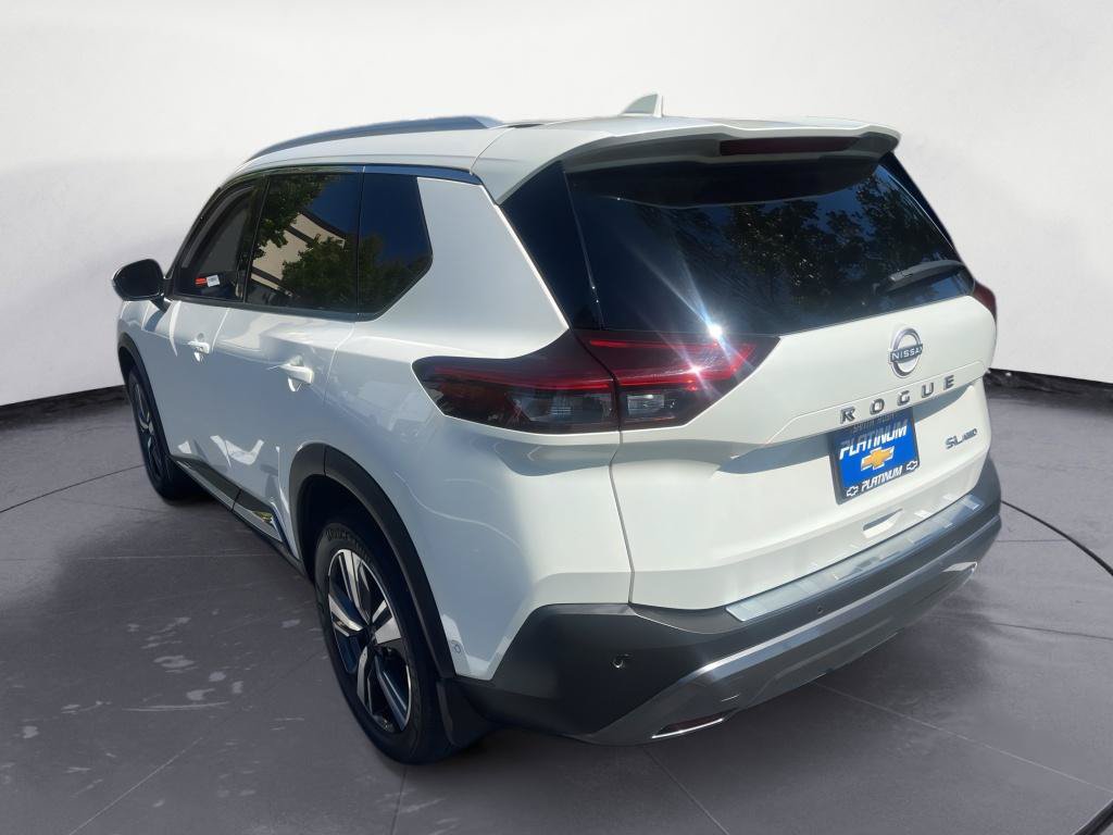 Used 2023 Nissan Rogue SL w/ SL Premium Package AWD/4WD image 8