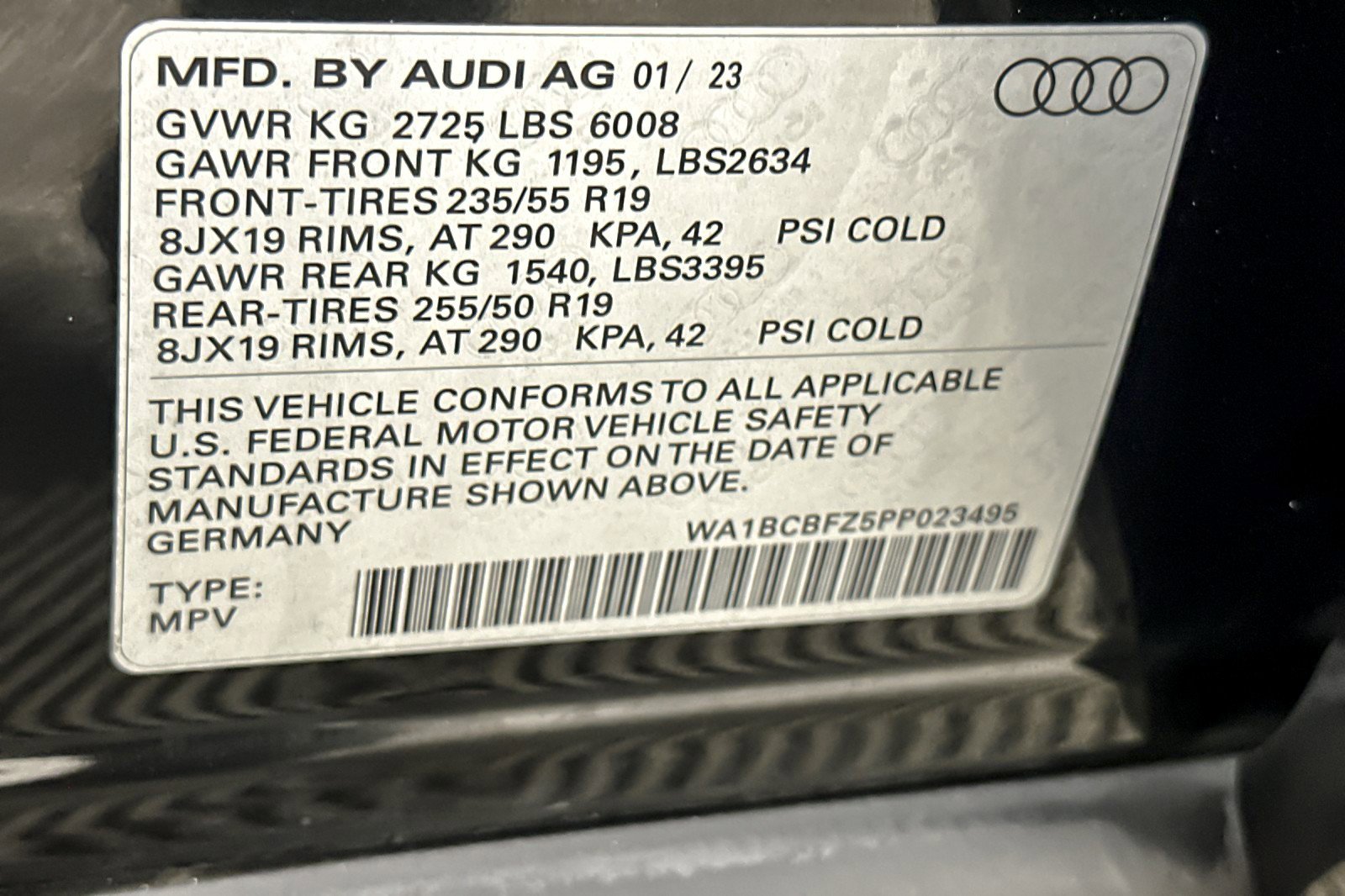 Used 2023 Audi Q4 e-tron Premium Plus w/ Premium Plus image 28
