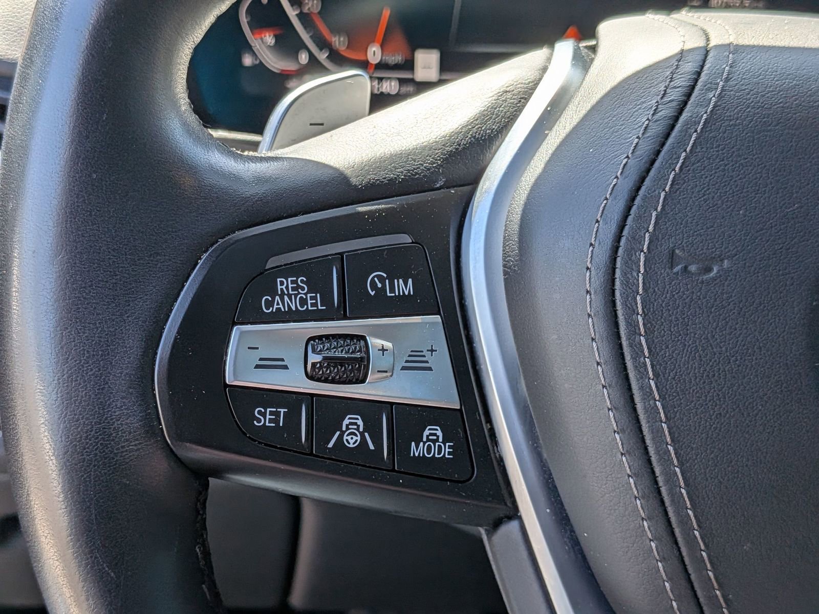 Used 2020 BMW X5 xDrive40i AWD/4WD image 18