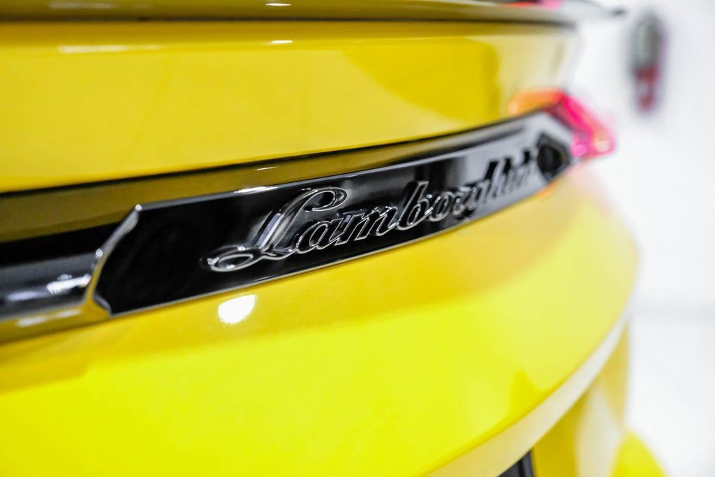 Used 2024 Lamborghini Urus Performante image 57