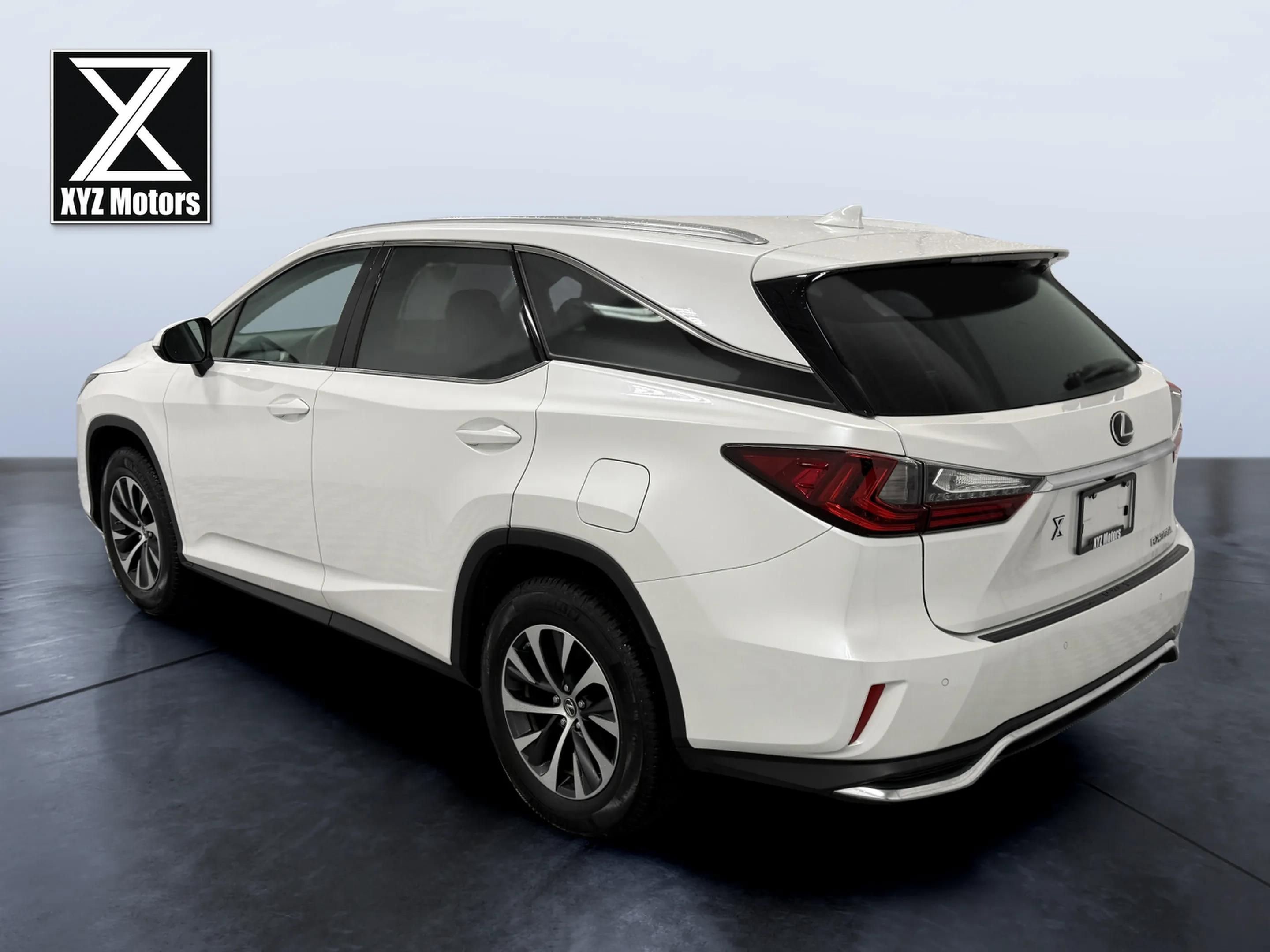 Used 2022 Lexus RX 350L Premium w/ Premium Package AWD/4WD image 4