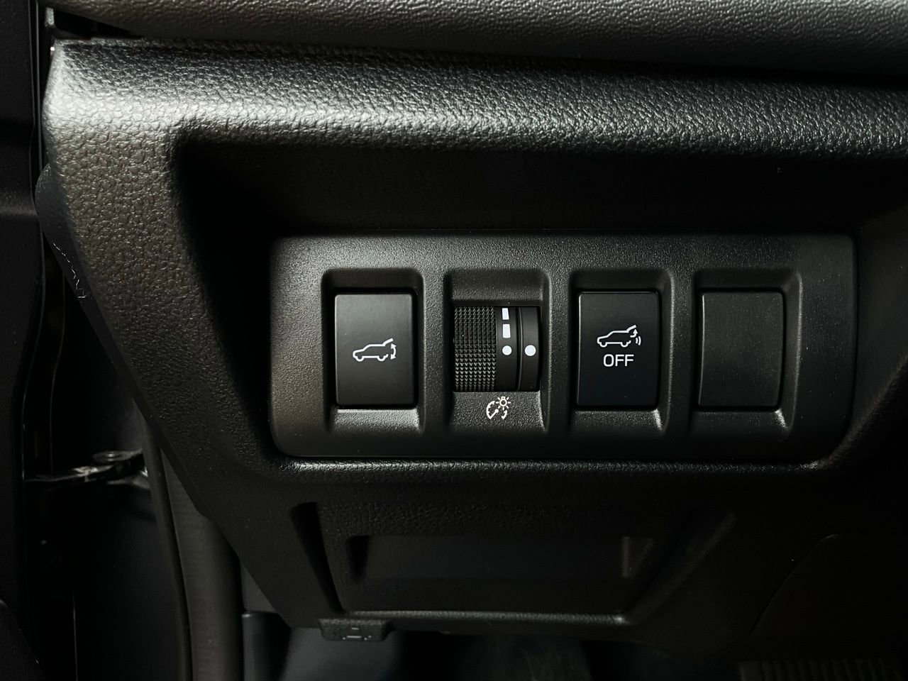 Used 2023 Subaru Outback Touring XT image 25