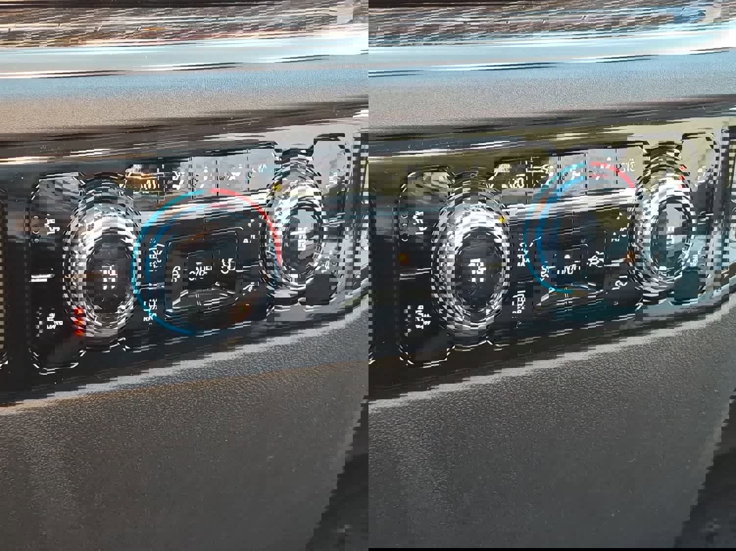 New 2026 GMC Sierra 1500 Elevation w/ Elevation Select Package image 13