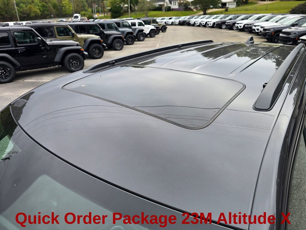 New 2025 Jeep Grand Cherokee L Altitude image 22