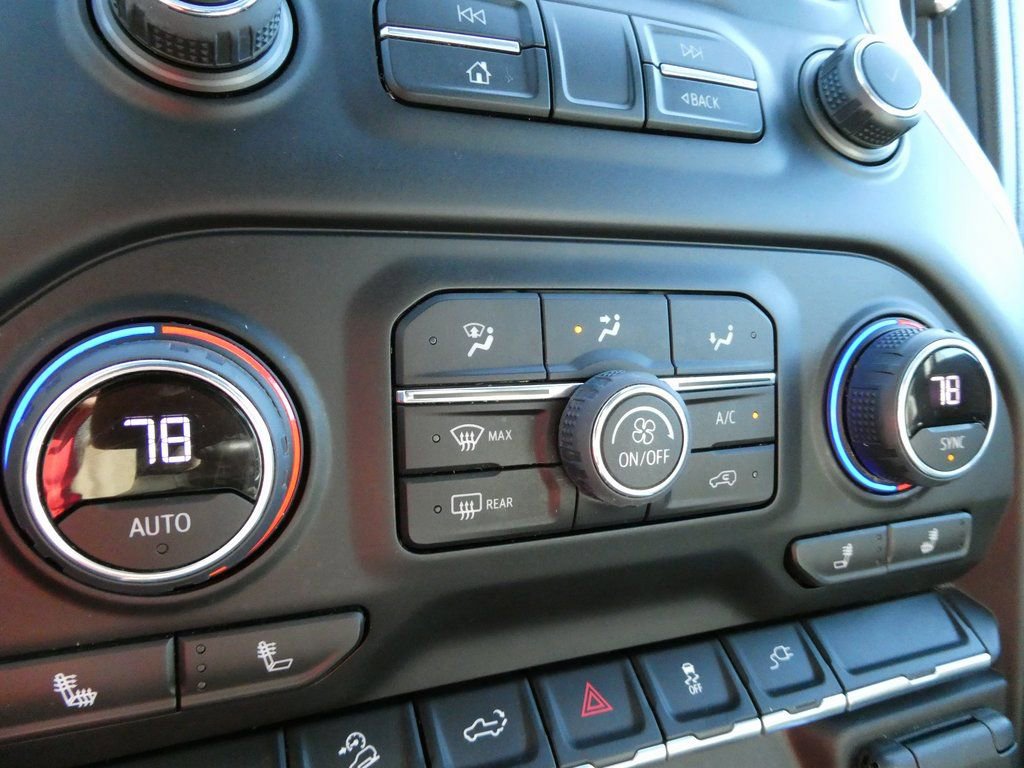 Used 2022 Chevrolet Silverado 1500 LT Trail Boss w/ Convenience Package II image 26