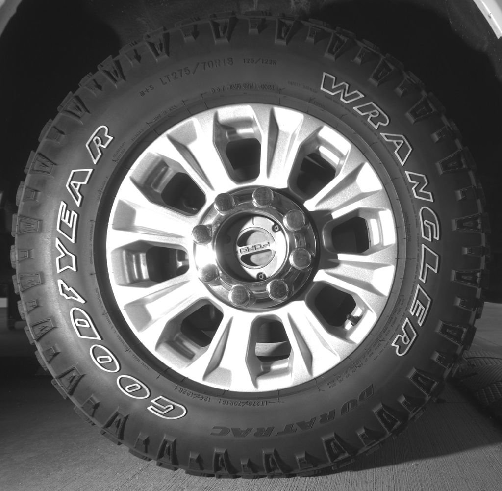 Certified 2021 Ford F250 XLT w/ XLT Value Package AWD/4WD image 10