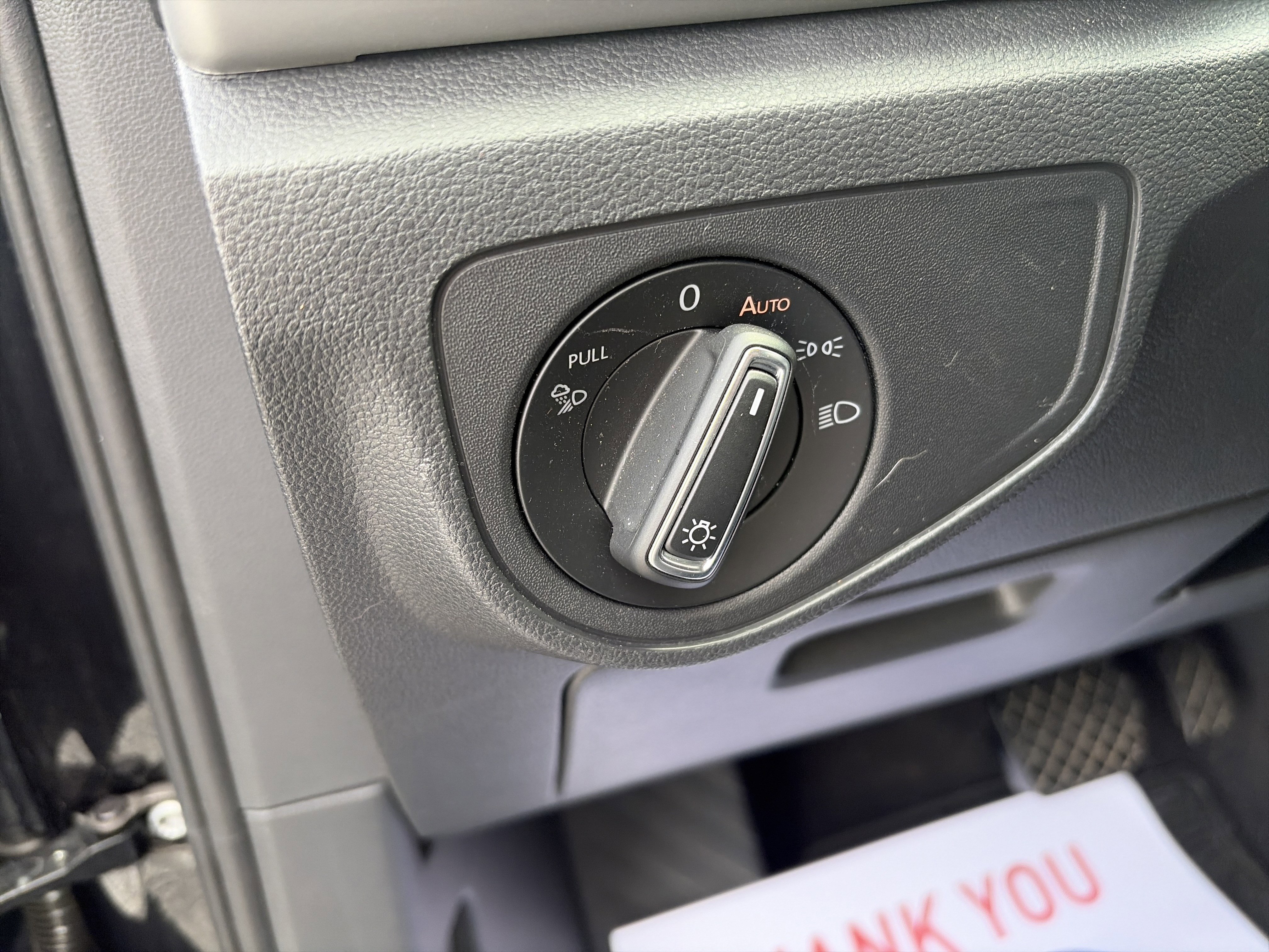 Used 2023 Volkswagen Atlas SE image 30