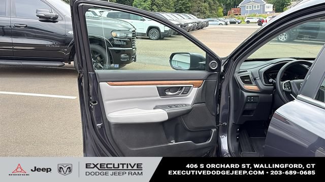 Used 2017 Honda CR-V Touring image 8