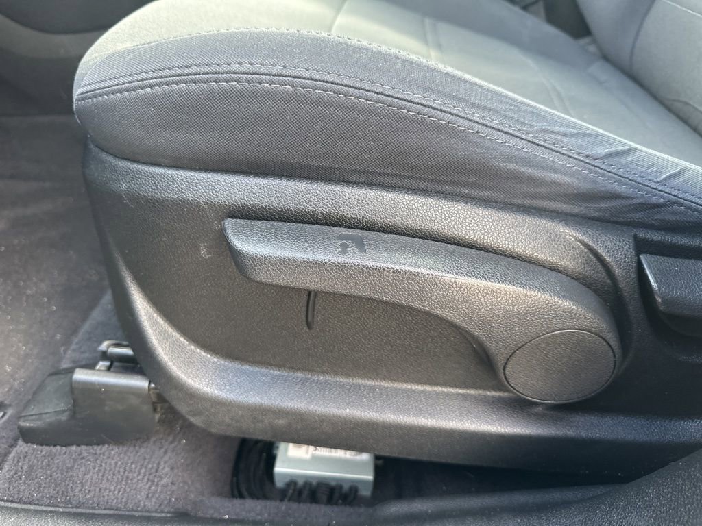 Used 2019 Kia Sorento LX image 12