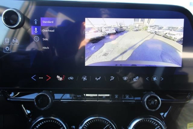 New 2024 Chevrolet Blazer EV LT AWD/4WD image 13