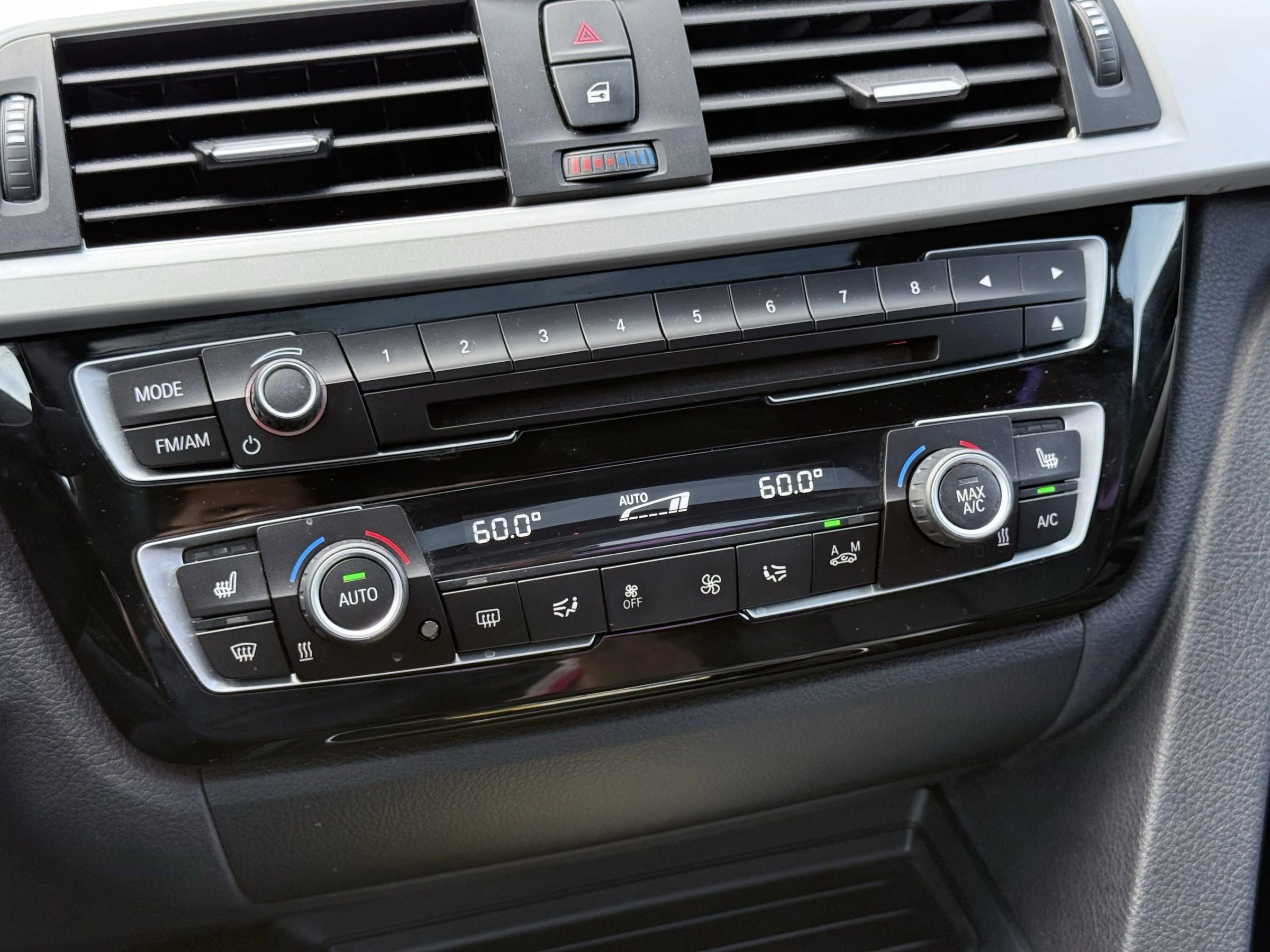 Used 2017 BMW 320i Sedan image 22