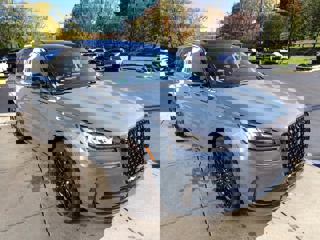 New 2026 Lincoln Corsair Premiere image 8