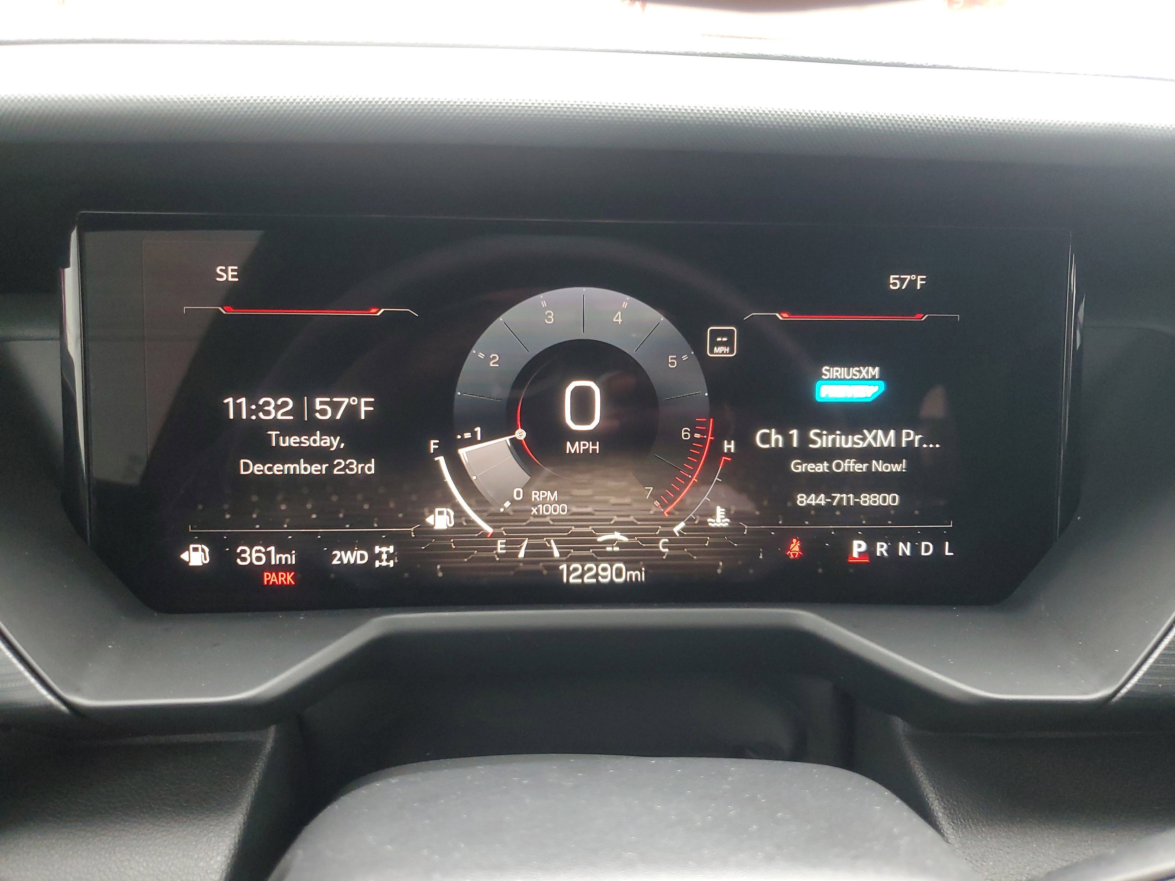 Used 2024 GMC Acadia AT4 image 24