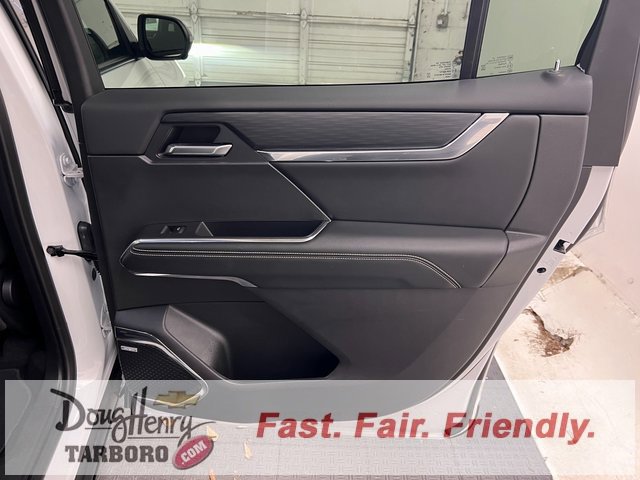 Certified 2025 GMC Acadia Elevation image 36