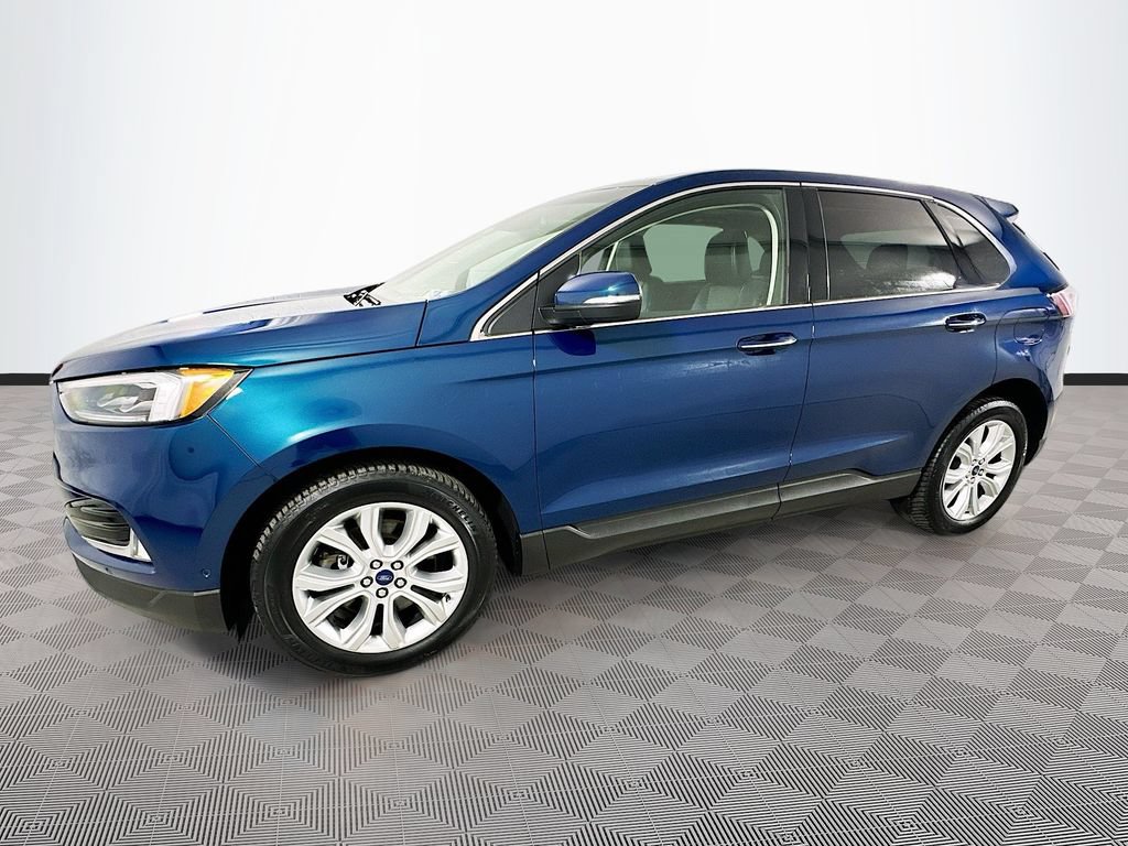 Used 2020 Ford Edge Titanium w/ Equipment Group 301A AWD/4WD image 6