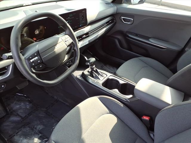 Used 2025 Kia K4 LXS image 14