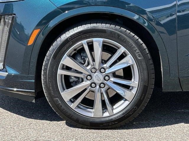 Certified 2024 Cadillac XT6 Premium Luxury AWD/4WD image 10