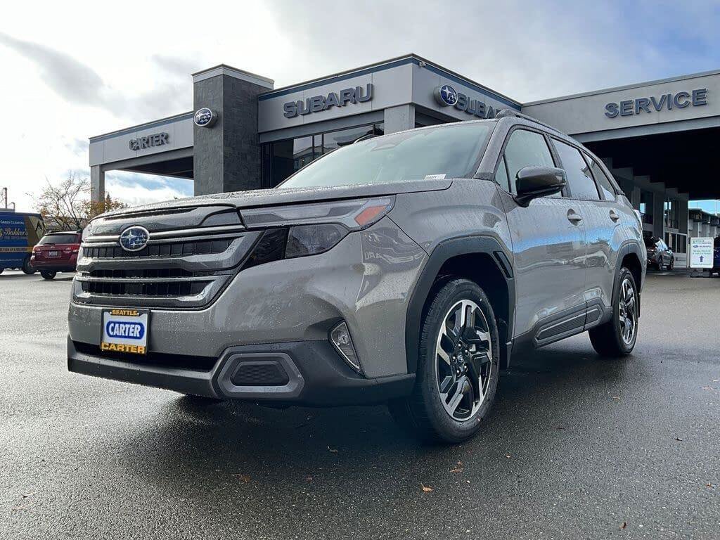 Certified 2025 Subaru Forester Limited AWD/4WD image 4