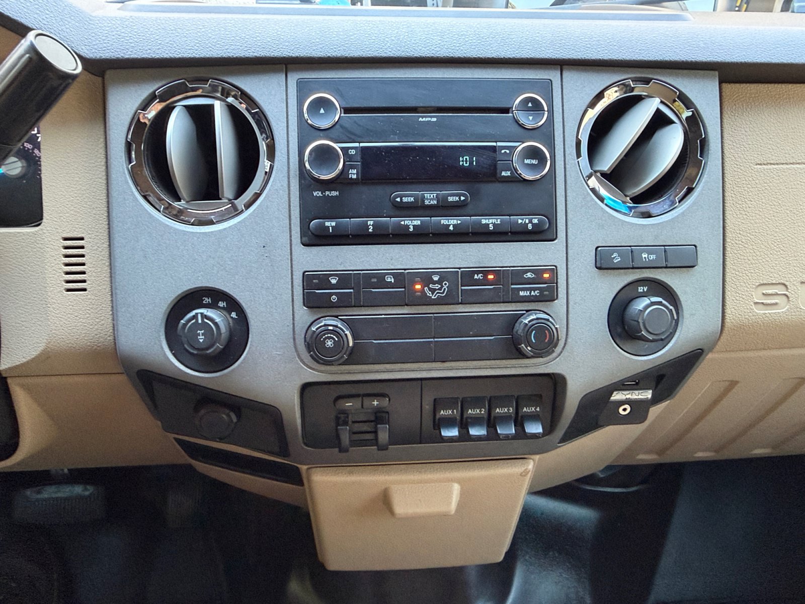 Used 2011 Ford F250 XLT w/ XLT Premium Pkg AWD/4WD image 21