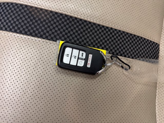 Used 2019 Honda Civic EX-L image 30