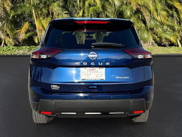 Used 2024 Nissan Rogue SV AWD/4WD image 6