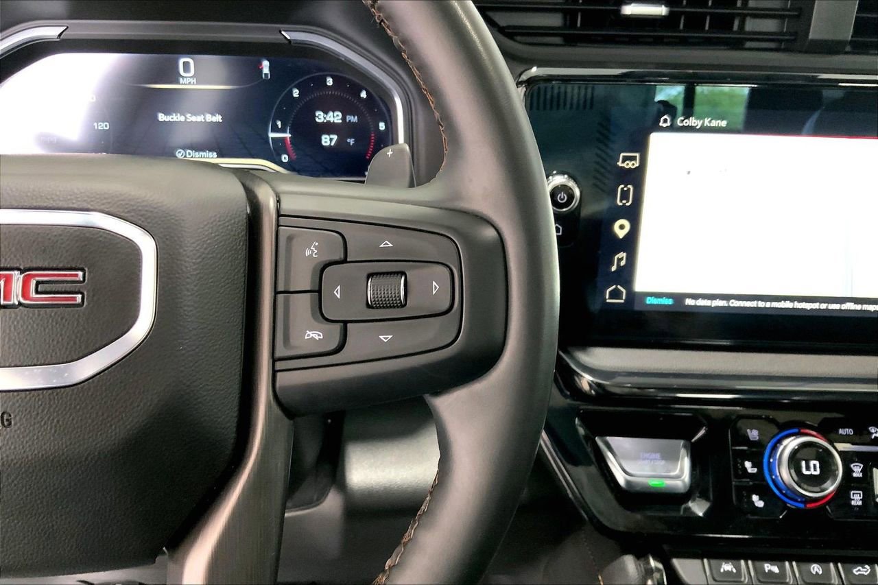 Used 2024 GMC Sierra 1500 AT4 w/ Technology Package image 22