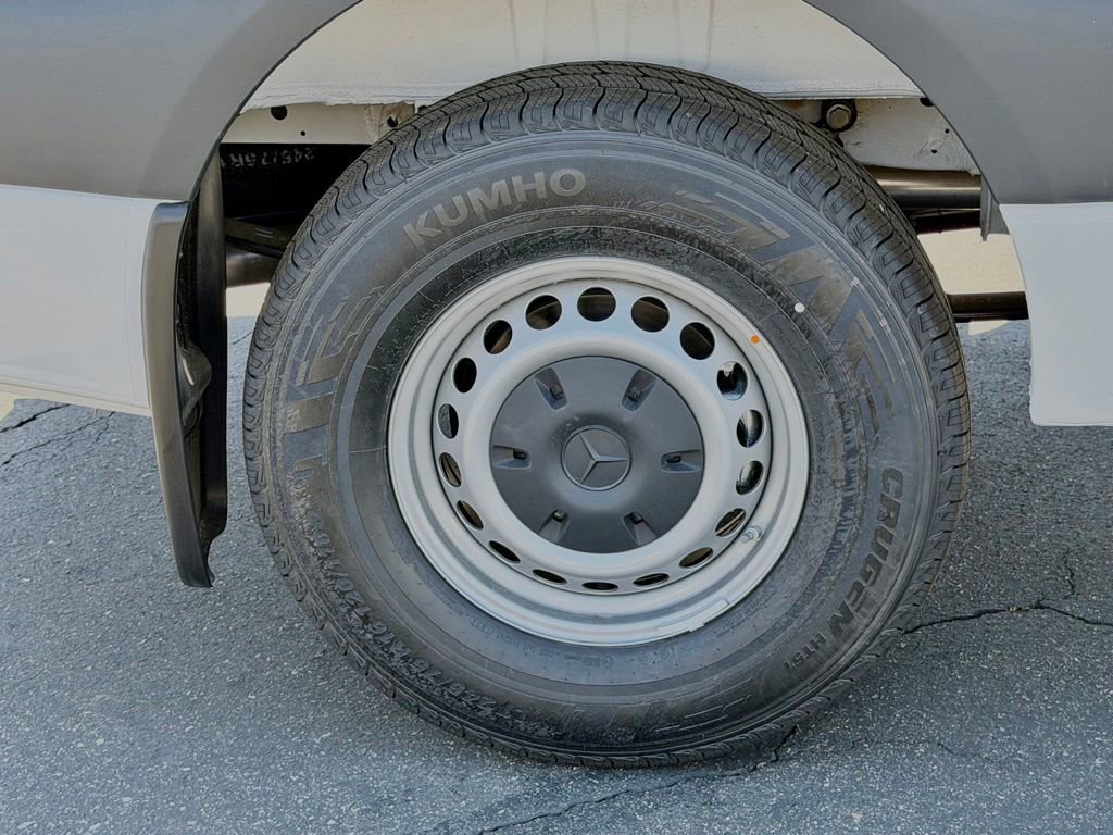 New 2026 Mercedes-Benz Sprinter 2500 image 15