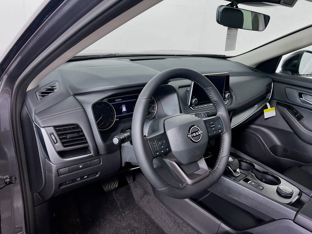 New 2026 Nissan Rogue SV image 8