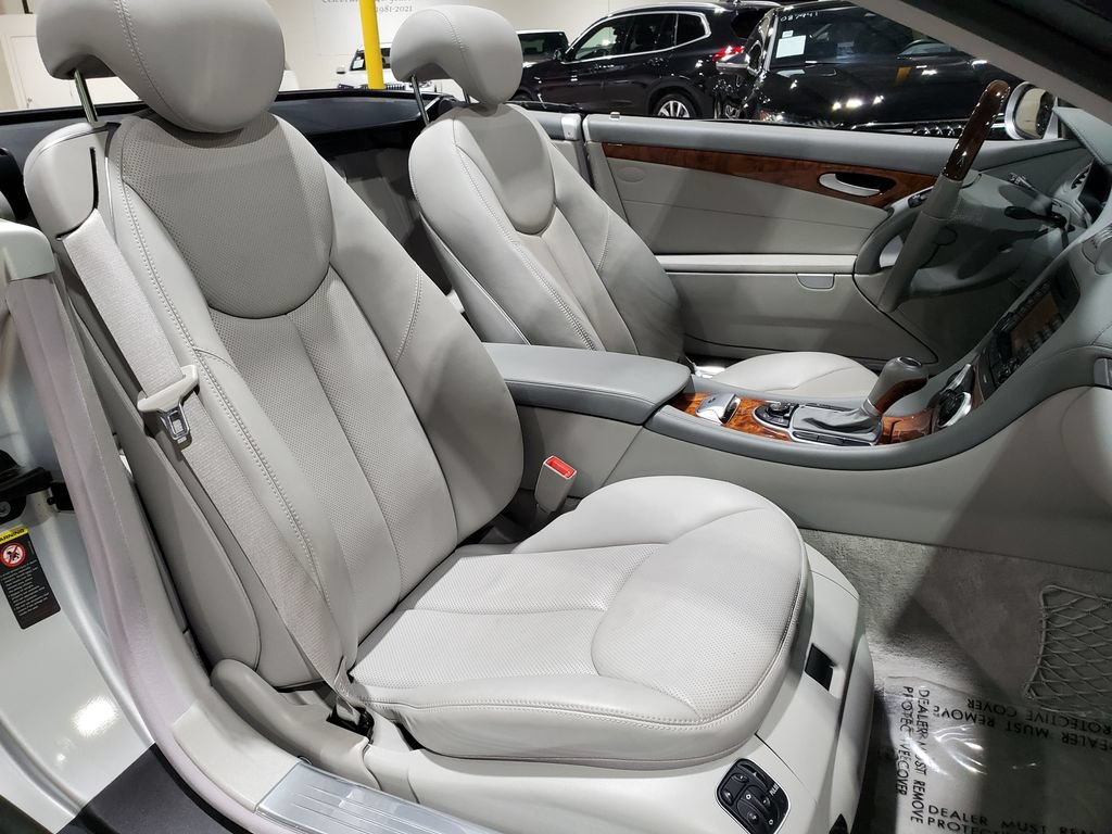 Used 2008 Mercedes-Benz SL 550 image 14