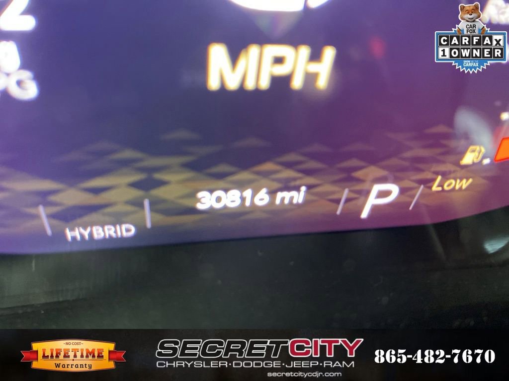 Used 2024 Jeep Wrangler Unlimited image 9