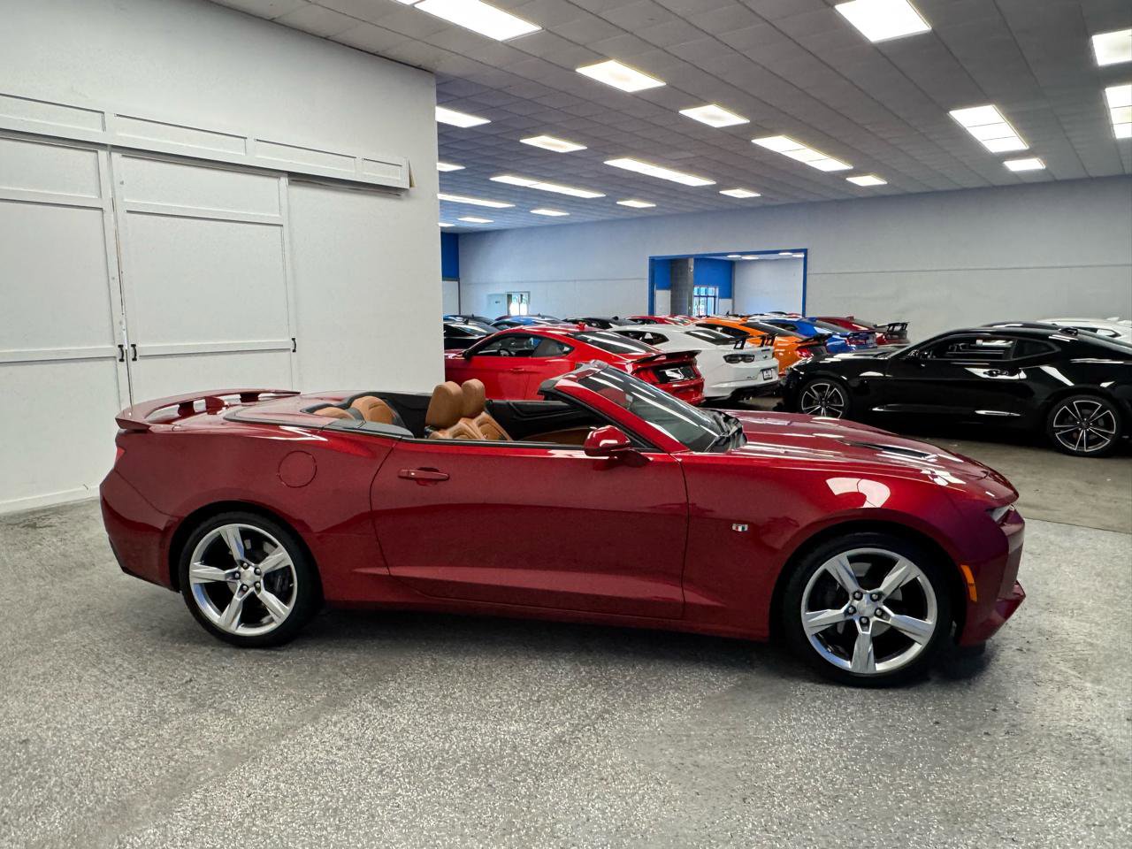 Used 2017 Chevrolet Camaro SS RWD image 6
