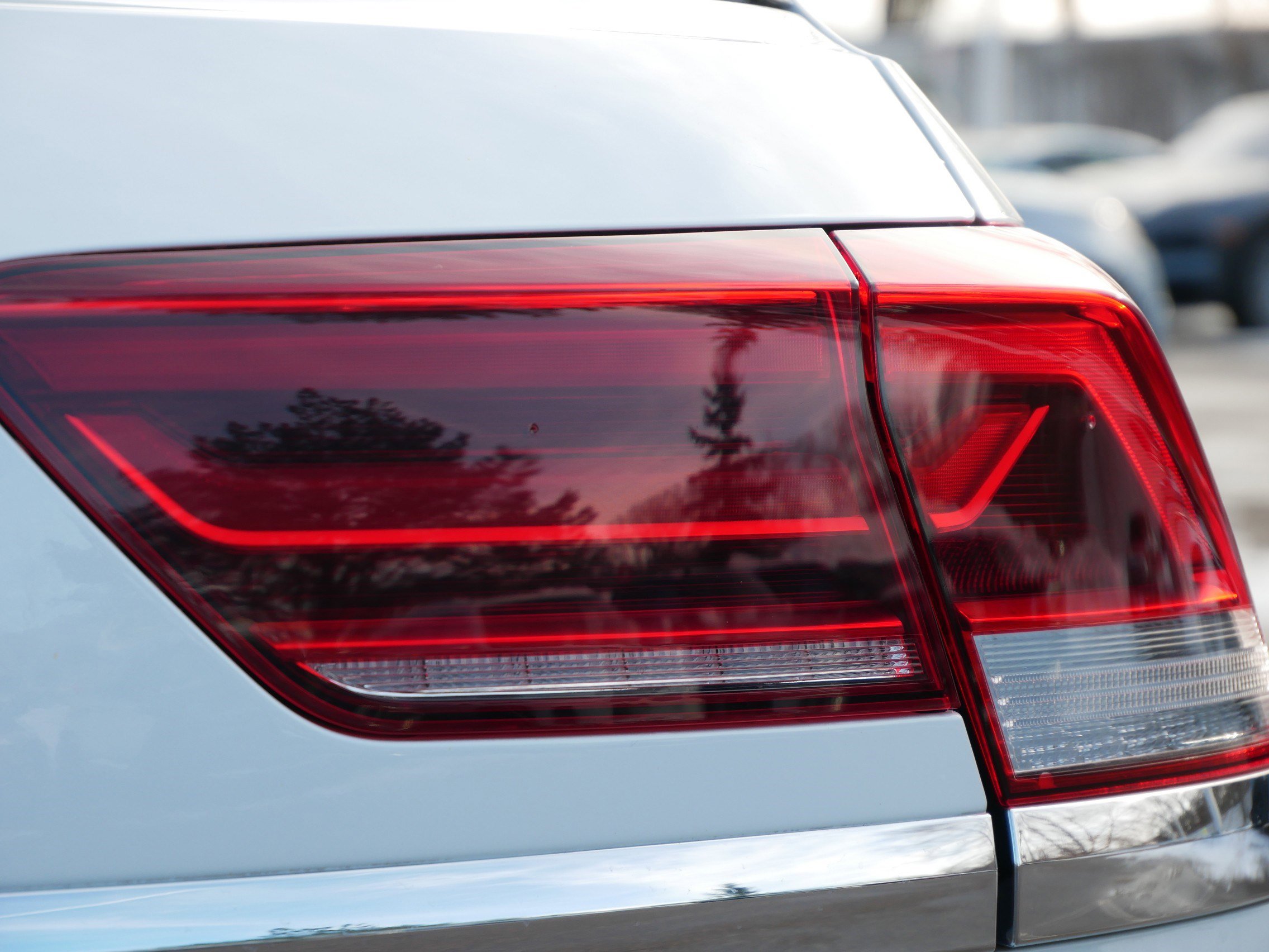 Used 2021 Volkswagen Atlas Cross Sport SEL Premium image 11