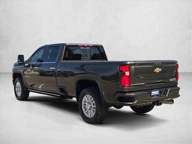 Used 2022 Chevrolet Silverado 3500 High Country w/ Z71 Off-Road Package AWD/4WD image 8