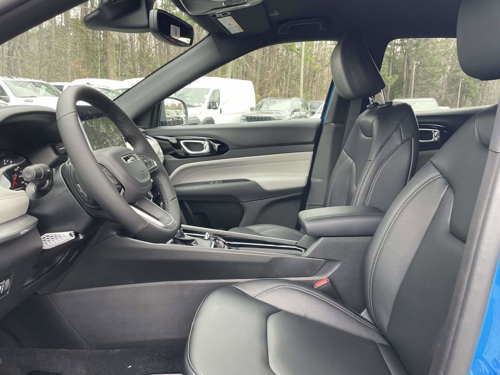 New 2026 Jeep Compass Limited image 27