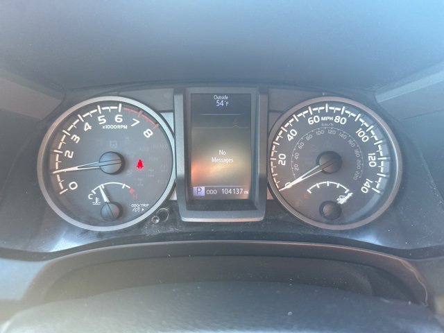 Used 2017 Toyota Tacoma TRD Sport w/ Tow Package image 18