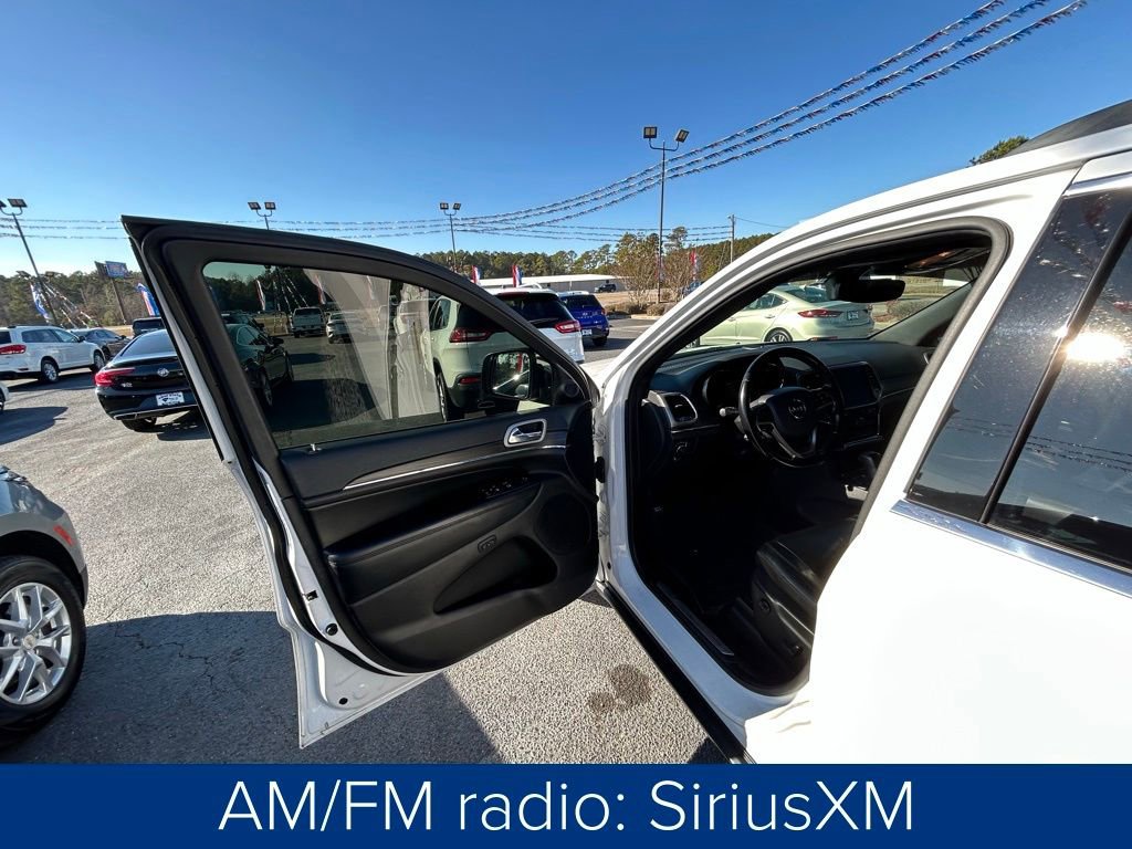 Used 2021 Jeep Grand Cherokee Limited w/ Luxury Group II image 28