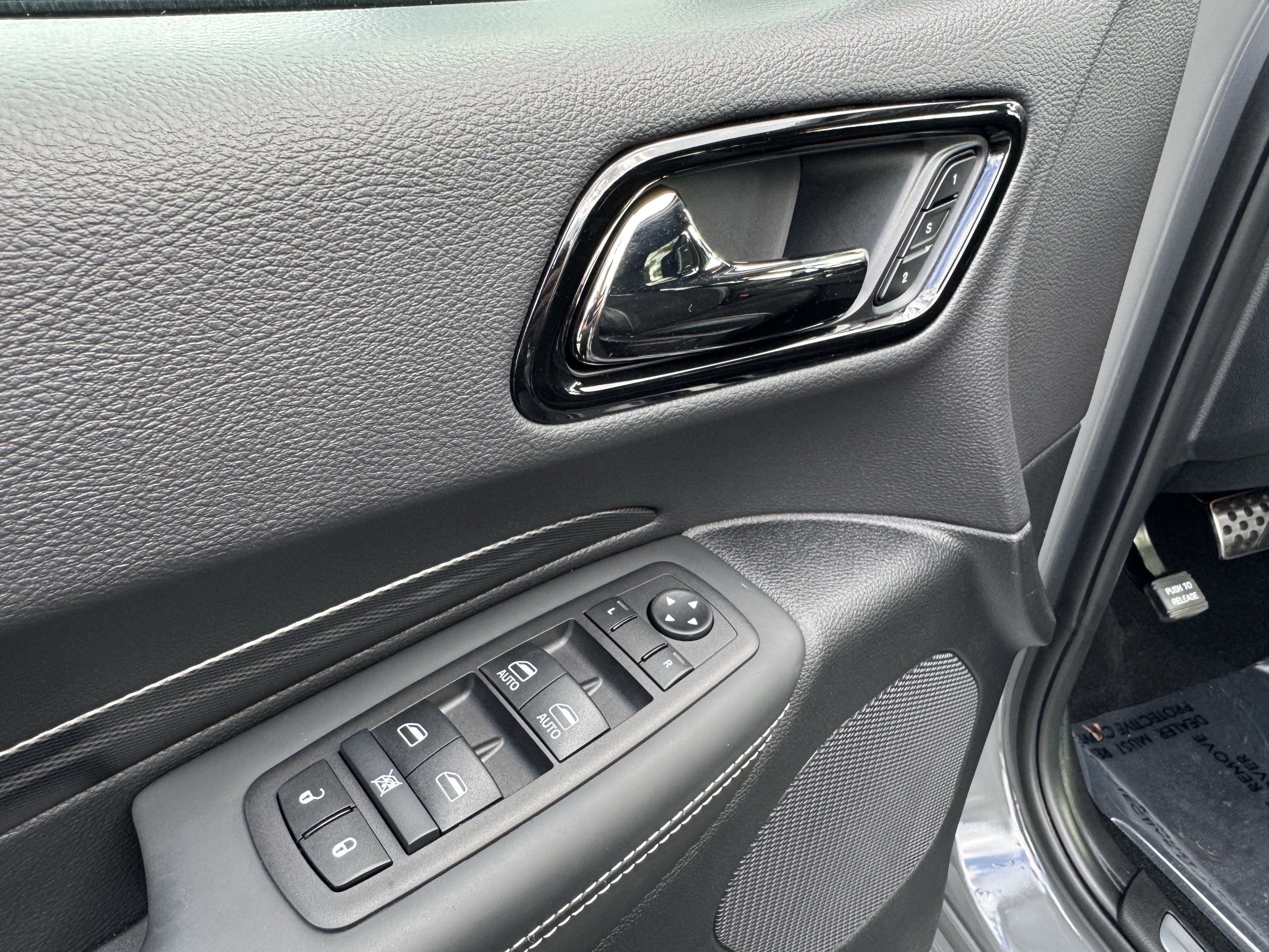 Used 2025 Dodge Durango SRT Hellcat w/ Black Package image 15