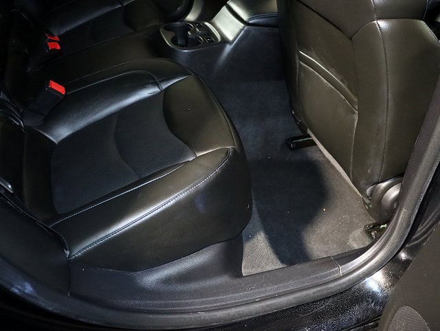 Used 2018 Chevrolet Volt Premier w/ Driver Confidence Package image 32